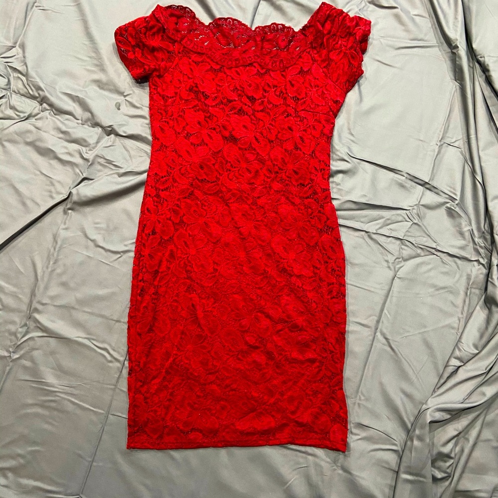 Red Lace Dress Size M
